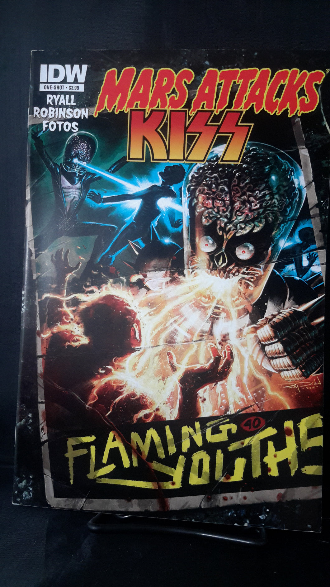 MARS ATTACKS KISS ONE-SHOT