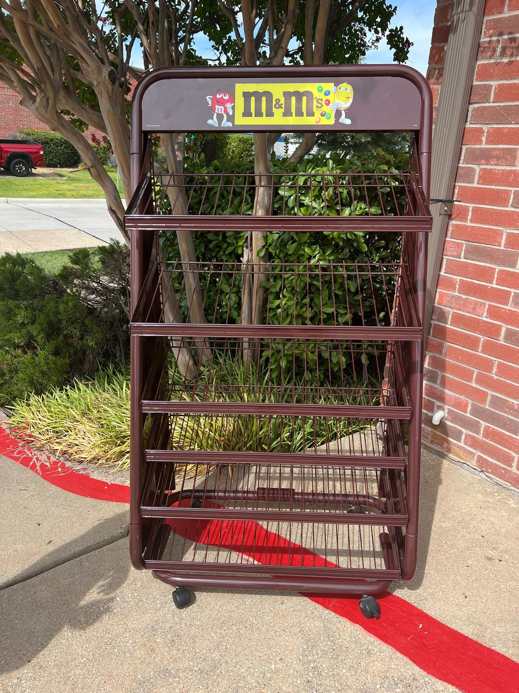 M&M Rolling Candy Rack